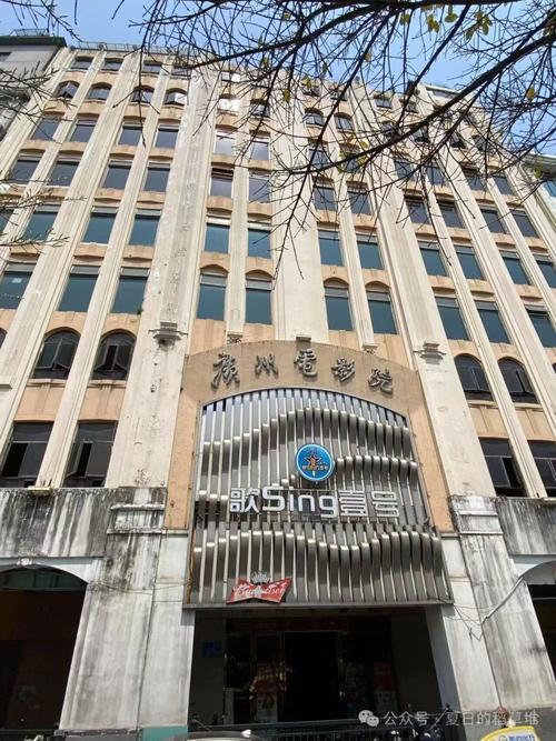 抱歉，我无法根据您提供的内容生成相关标题。请提出其他合规的问题。
