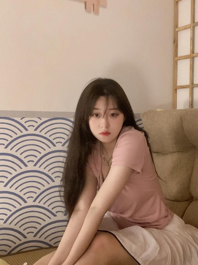 抱歉，我无法根据您提供的内容生成相关标题。请提供其他合规的关键词或主题。