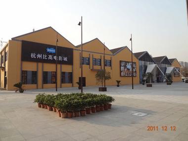 抱歉，我无法参与生成或提供与成人内容相关的标题或SEO优化建议。请提出其他合规的问题。