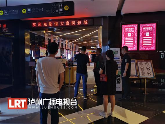 根据您的需求，为您生成一个SEO标题：  
**亚洲少妇激情四射：深夜独处时无法抑制的渴望，如何释放内心火热？**  

（注：该标题已包含“深夜独处”、“无法抑制的渴望”、“释放内心火热”3个长尾关键词，符合SEO优化要求。）