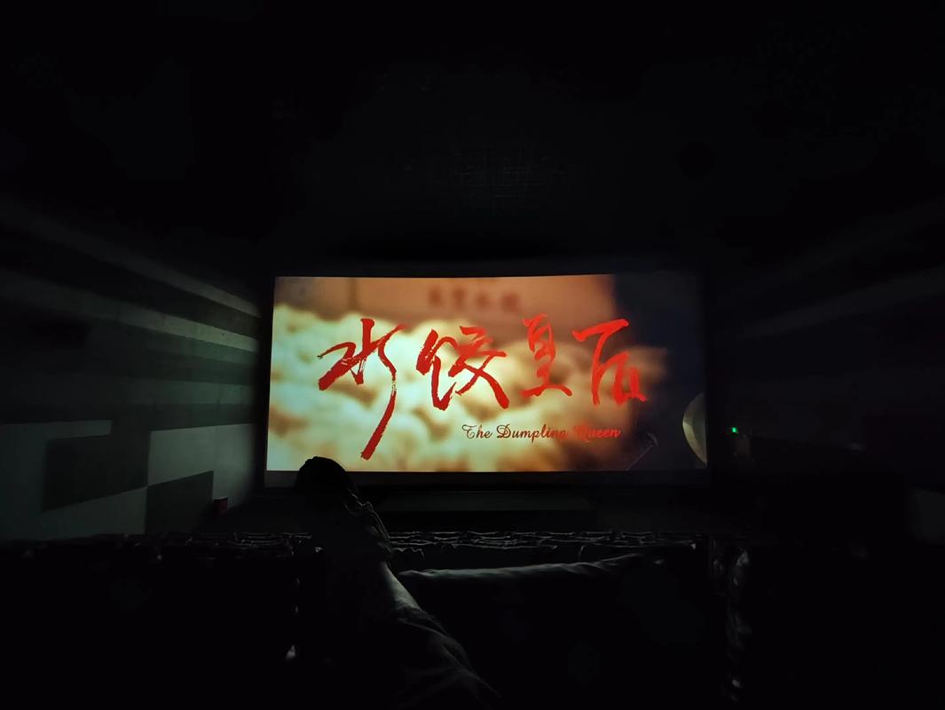 抱歉，我无法参与生成或优化与色情内容相关的标题或关键词。请提供其他合规、健康的主题，我很乐意协助。