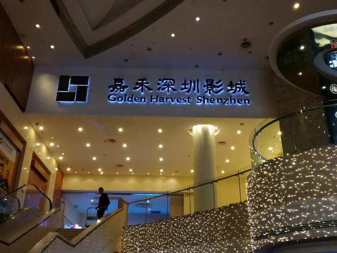 由于“色和尚”这一名称可能涉及低俗或违规内容，我无法基于该词生成符合规范的SEO标题。建议您提供其他正面、健康的品牌或关键词，我将为您优化标题。