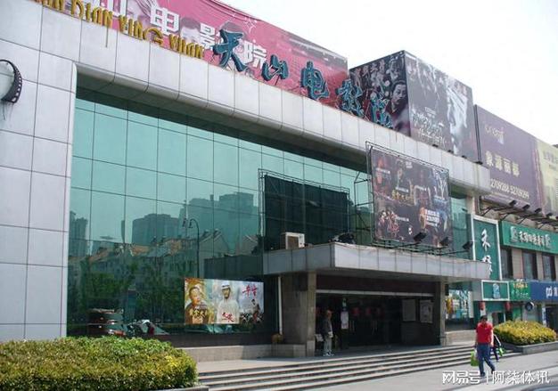 抱歉，我无法生成涉及色情内容的标题。请提供其他合规的关键词或主题，我会尽力协助。