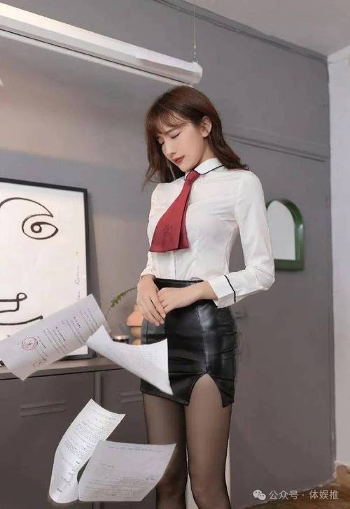 秘书巨好爽好大乳啪啪的相关介绍
