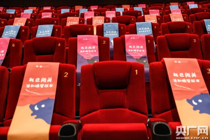 九色国产精品自拍的相关介绍